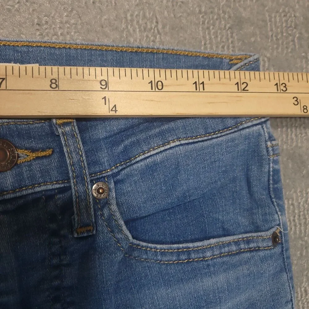 Levis Mile High Super Skinny Jeans Womens Size 27 Stretch Blue Distressed Pants